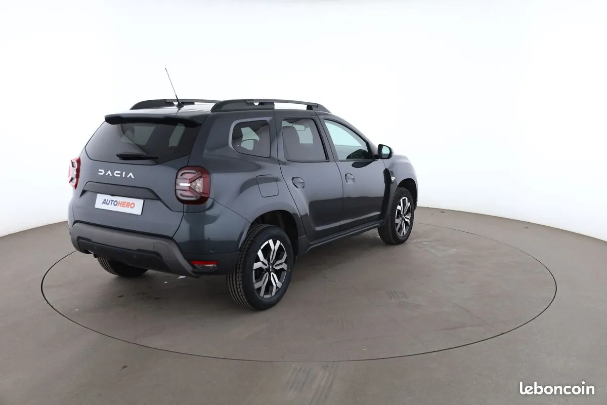 Dacia Duster 2023 photo 3