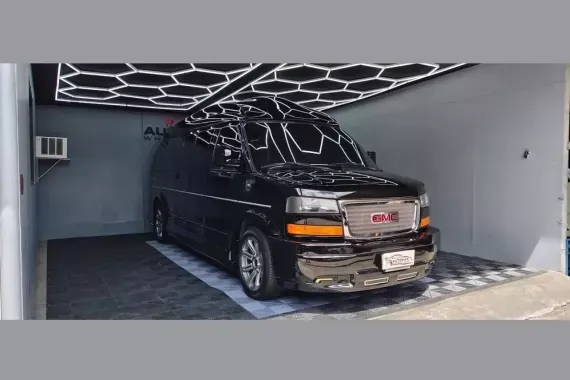 GMC Savana 2018 photo 3