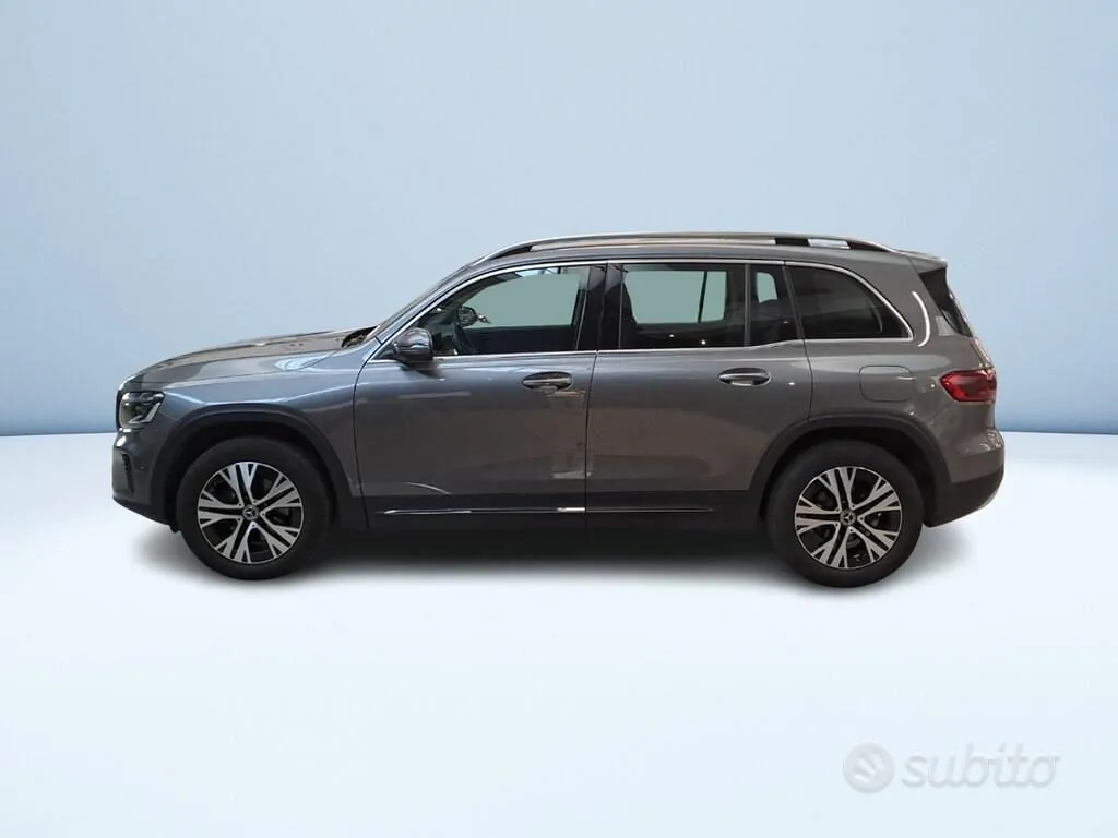 Mercedes-Benz Glb 2025 photo 3