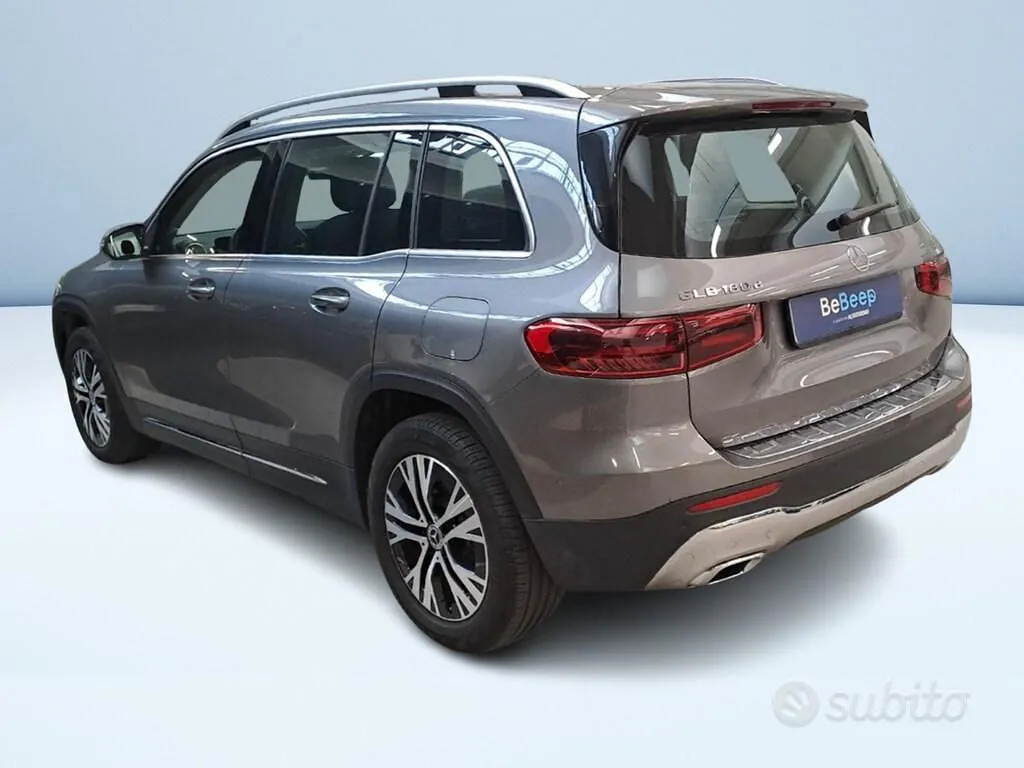 Mercedes-Benz Glb 2025 photo 5