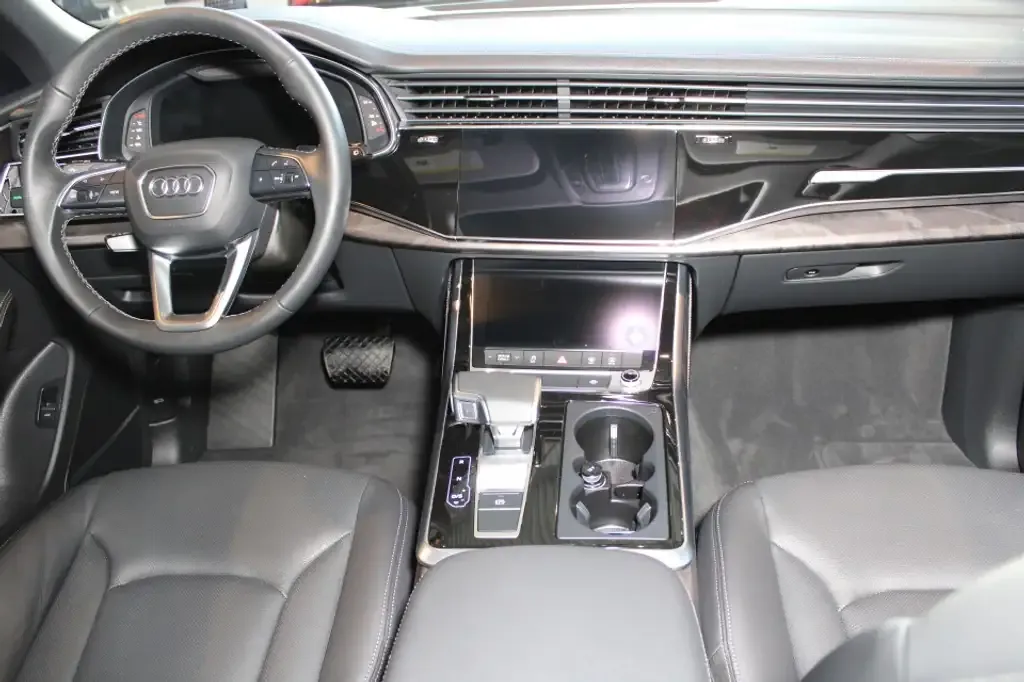 Audi Q8 2026 photo 5