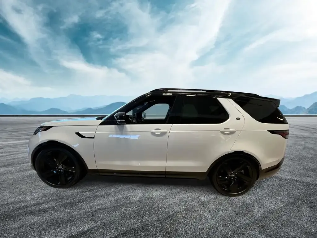 Land Rover Discovery 2024 photo 5