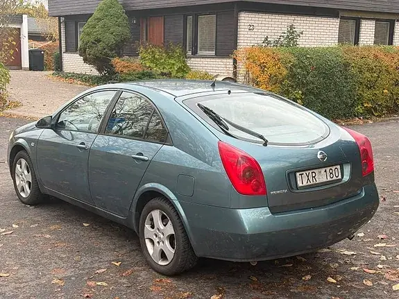 Nissan Primera 2002 photo 2
