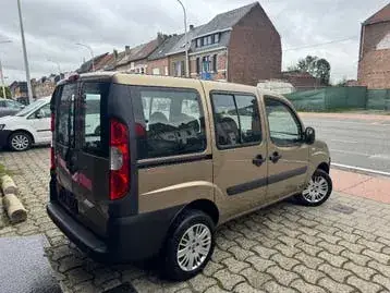 Fiat Doblo 2006 photo 4