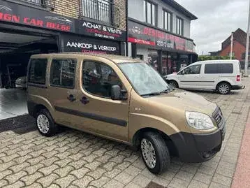 Fiat Doblo 2006 photo 3