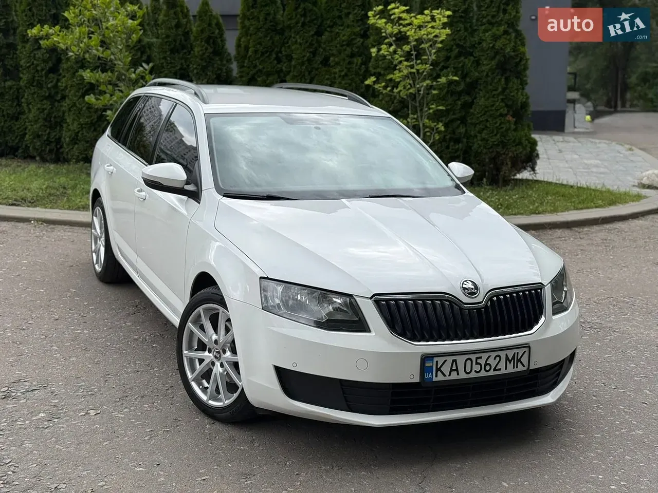 Skoda Octavia 2013 photo 3