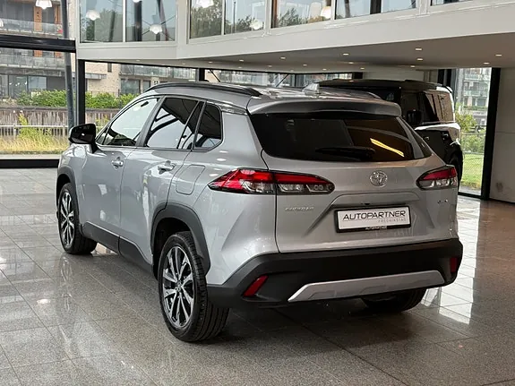 Toyota Corolla Cross 2025 photo 3