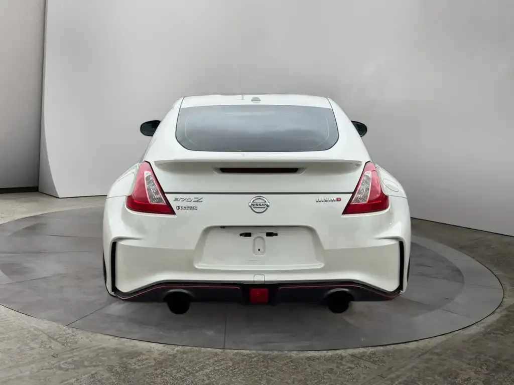 Nissan 370Z 2016 photo 4