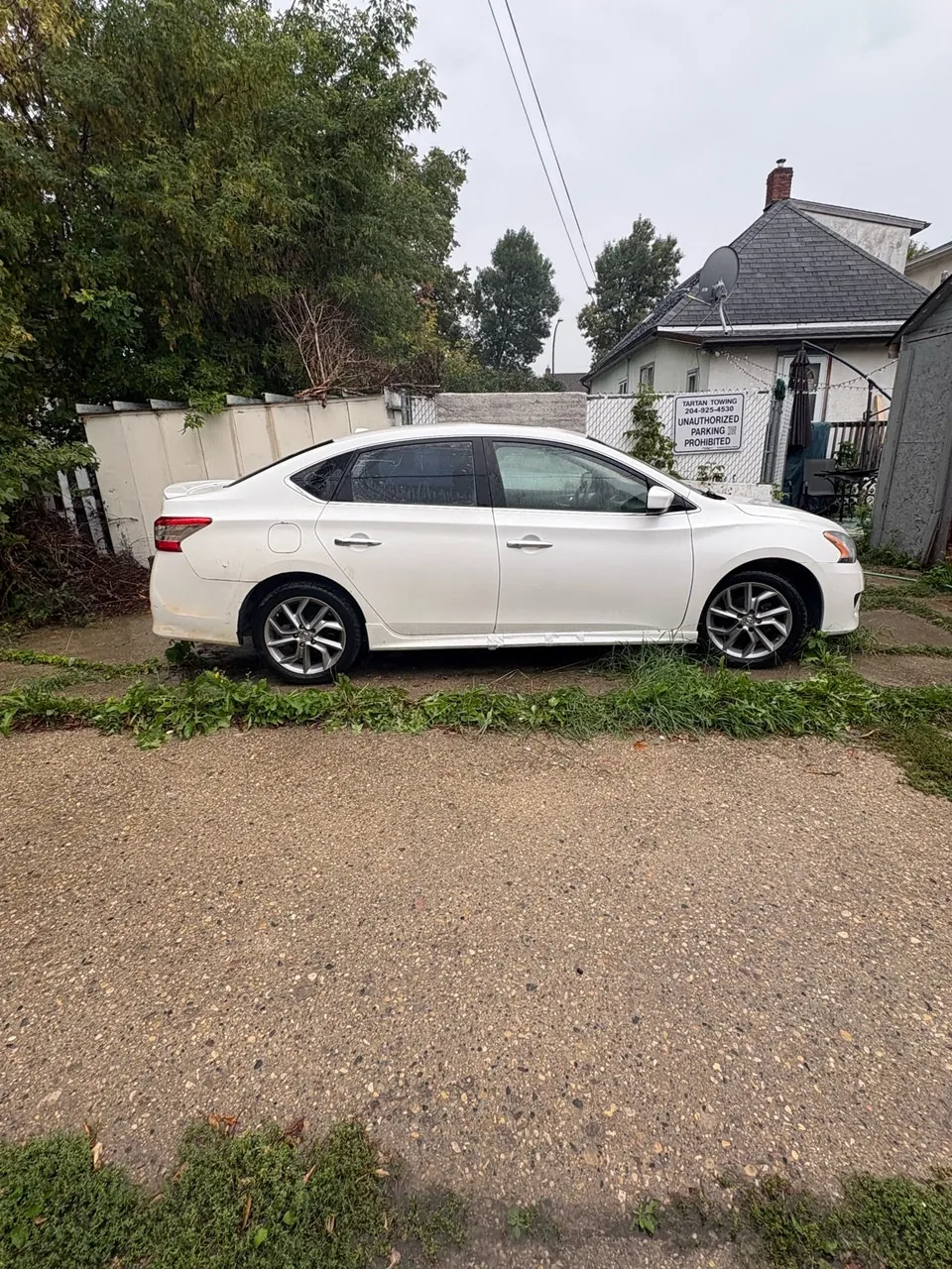 Nissan Sentra 2014 photo 2