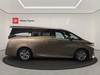 Toyota Alphard 2026 photo 3