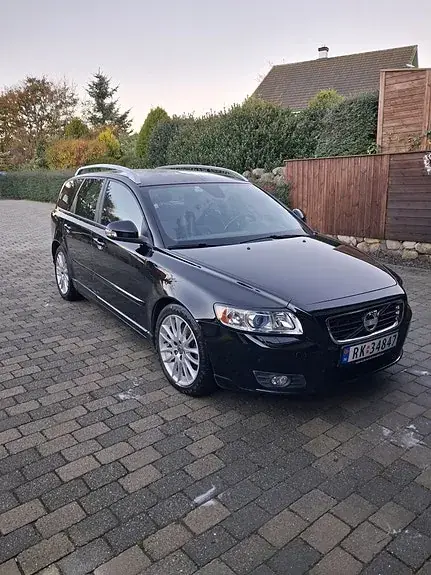 Volvo V50