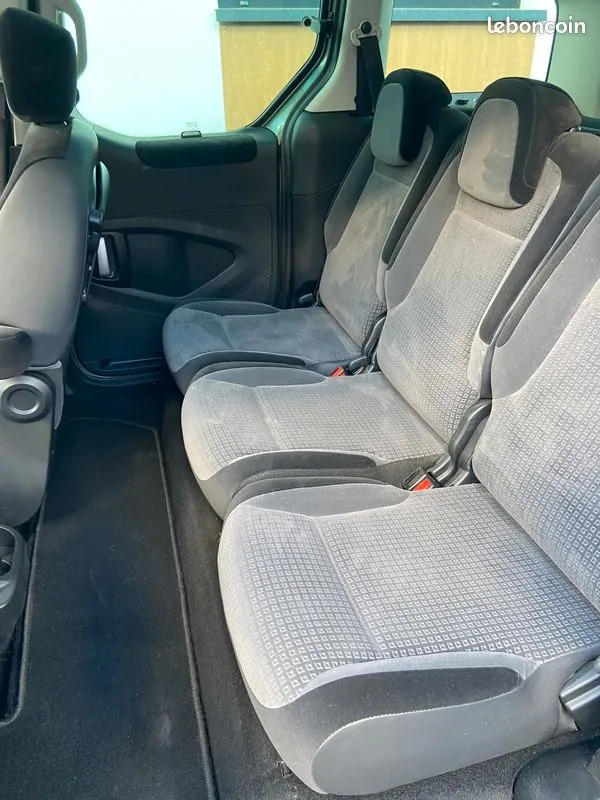 Citroen Berlingo 2011 photo 3