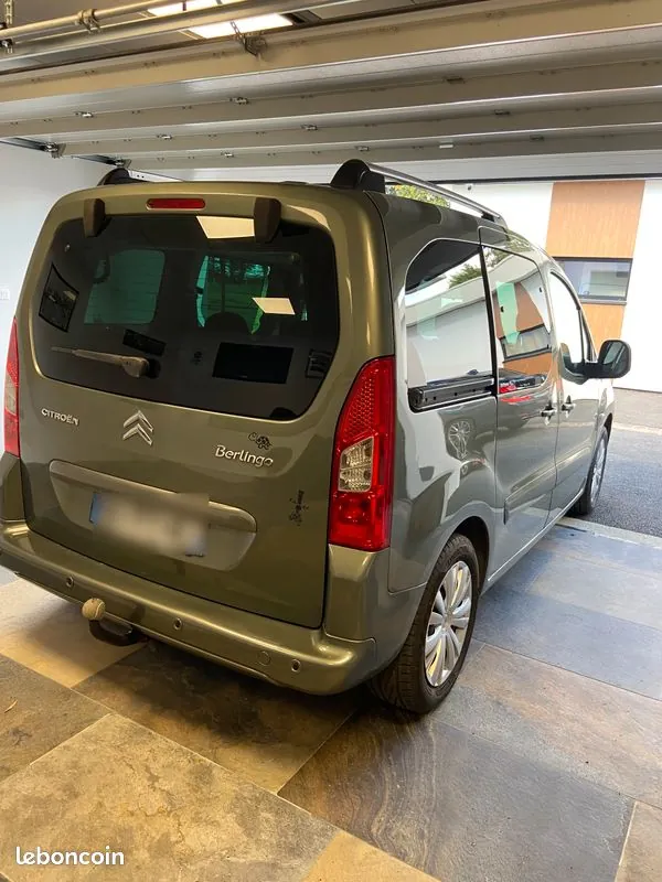 Citroen Berlingo 2011 photo 2