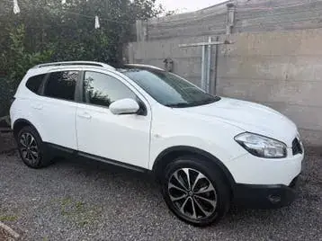 Nissan Qashqai 2011 photo 3