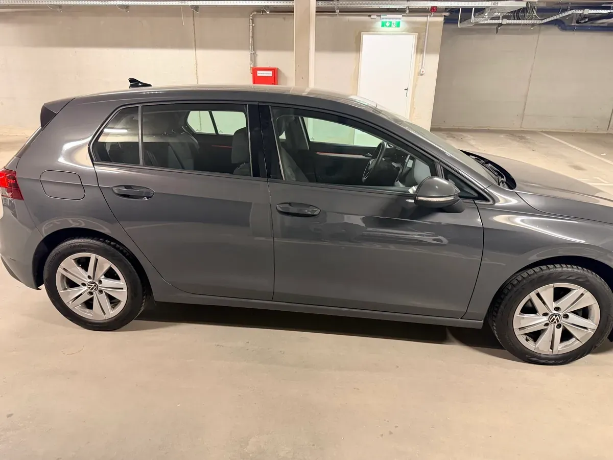 Volkswagen Golf 2022 photo 3
