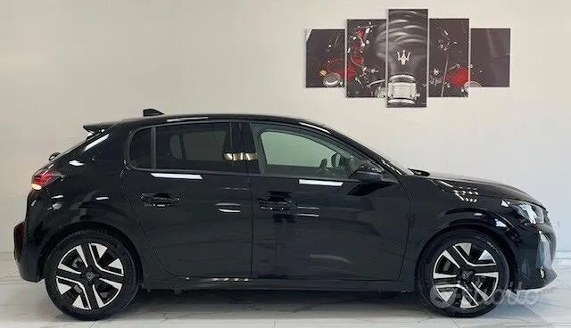 Peugeot 208 2025 photo 5
