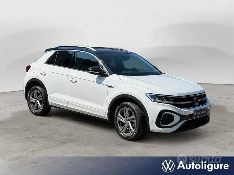 Volkswagen T-Roc 2023 photo 2