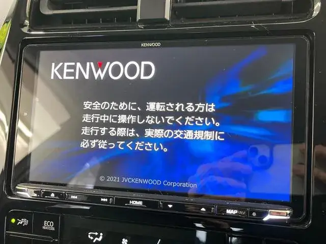 Toyota Prius 2018 photo 3
