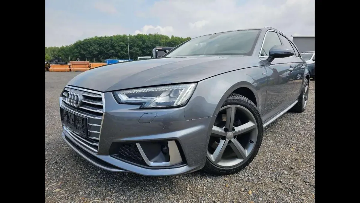 Audi A4 2019 photo 3