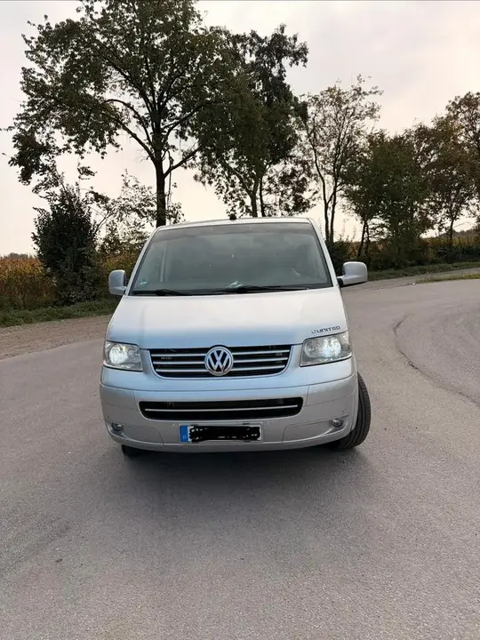 Volkswagen T5