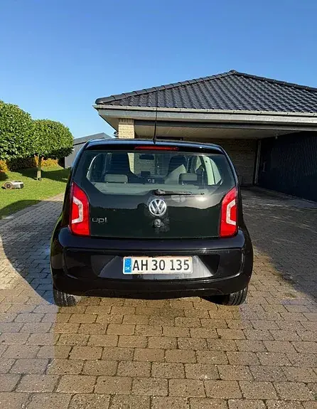 Volkswagen Up 2012 photo 3