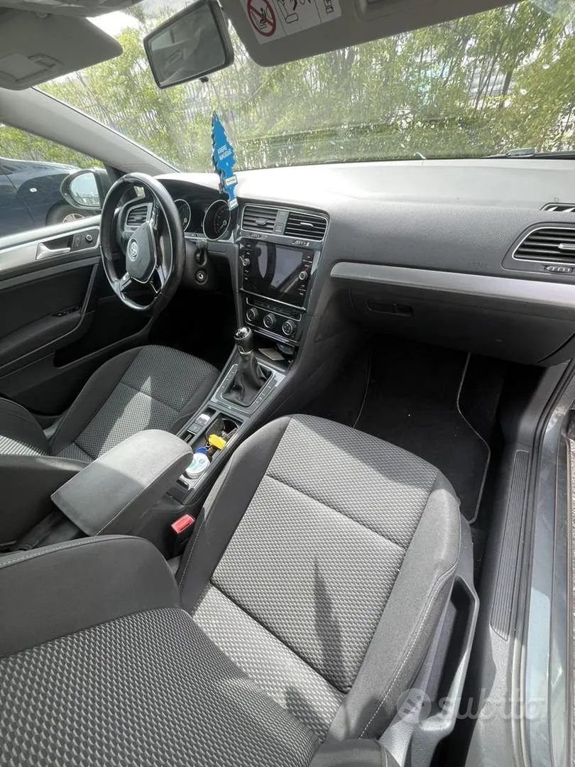 Volkswagen Golf 2018 photo 5