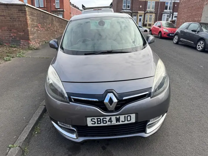 Renault Grand Scenic 2014 photo 3