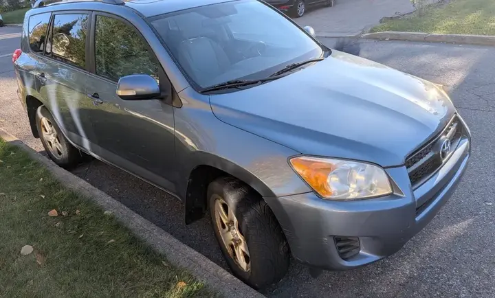 Toyota Rav4 2012 photo 2