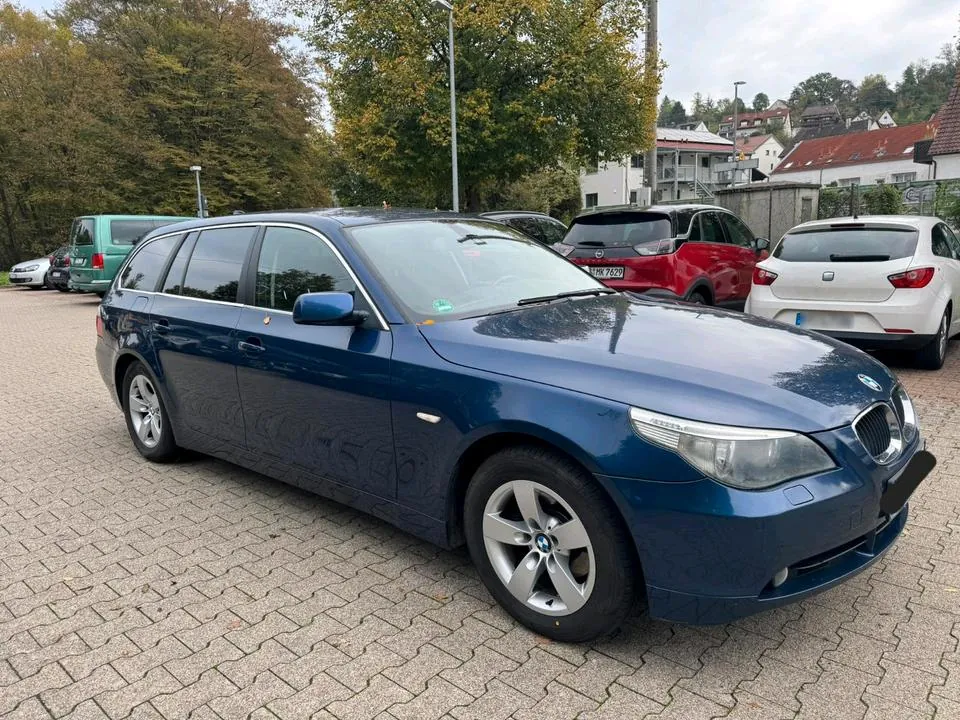 BMW 520