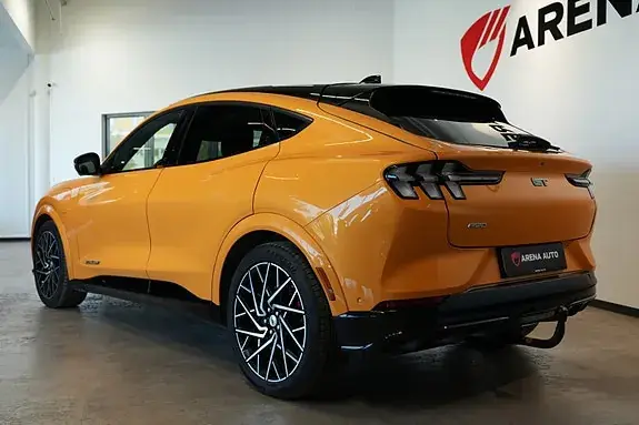 Ford Mustang Mach-E 2022 photo 3