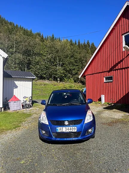 Suzuki Swift 2012 photo 4