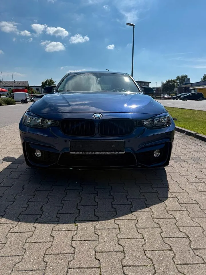 BMW 318D Touring