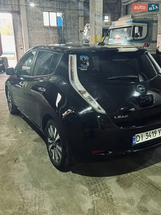 Nissan Leaf 2013 photo 4