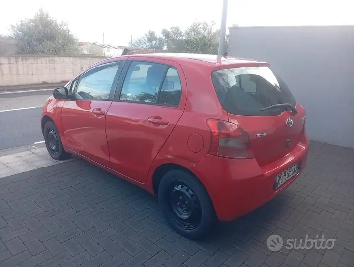 Toyota Yaris 2007 photo 4