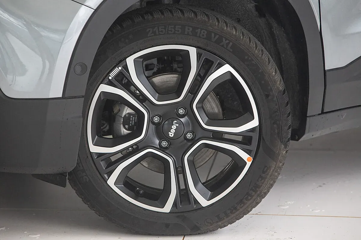 Jeep Avenger 2026 photo 2