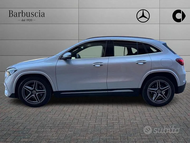 Mercedes-Benz Gla 2024 photo 5