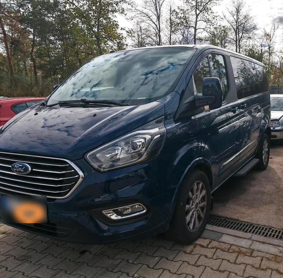 Ford Tourneo Custom