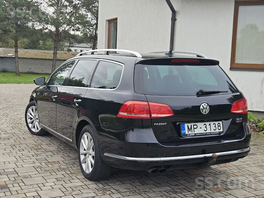 Volkswagen Passat 2011 photo 4
