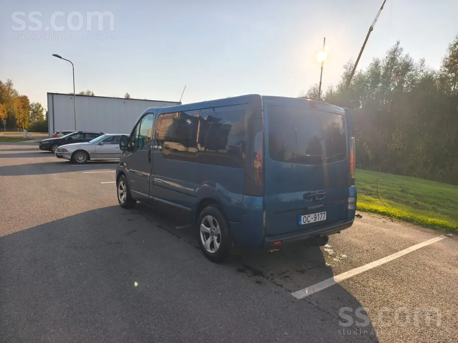 Renault Trafic 2005 photo 4