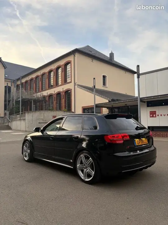 Audi Rs3 2011 photo 3