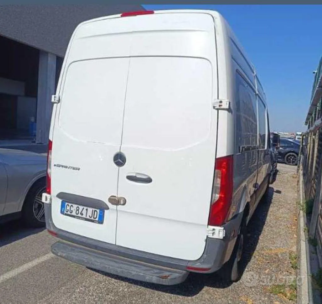 Mercedes-Benz Sprinter 2021 photo 5