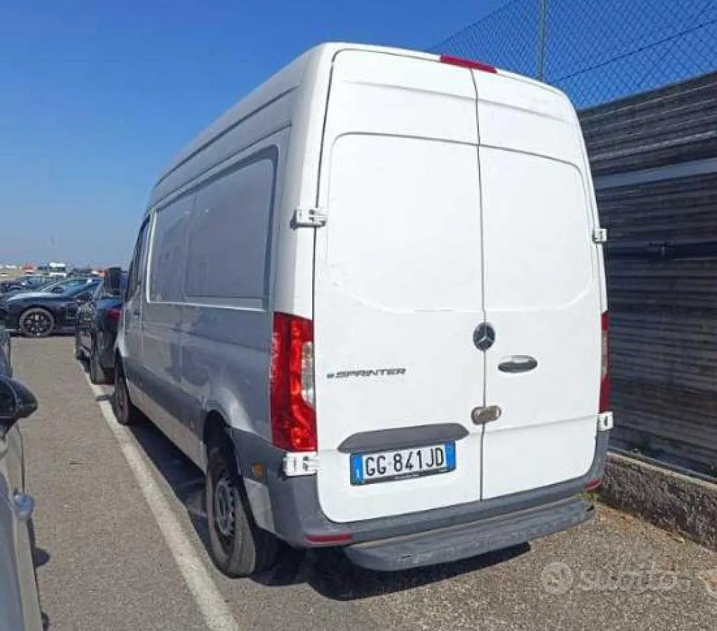 Mercedes-Benz Sprinter 2021 photo 4