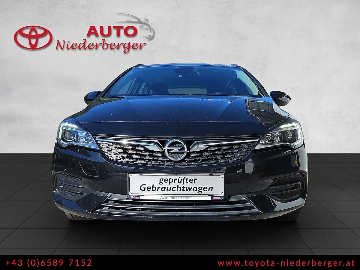 Opel Astra 2021 photo 2