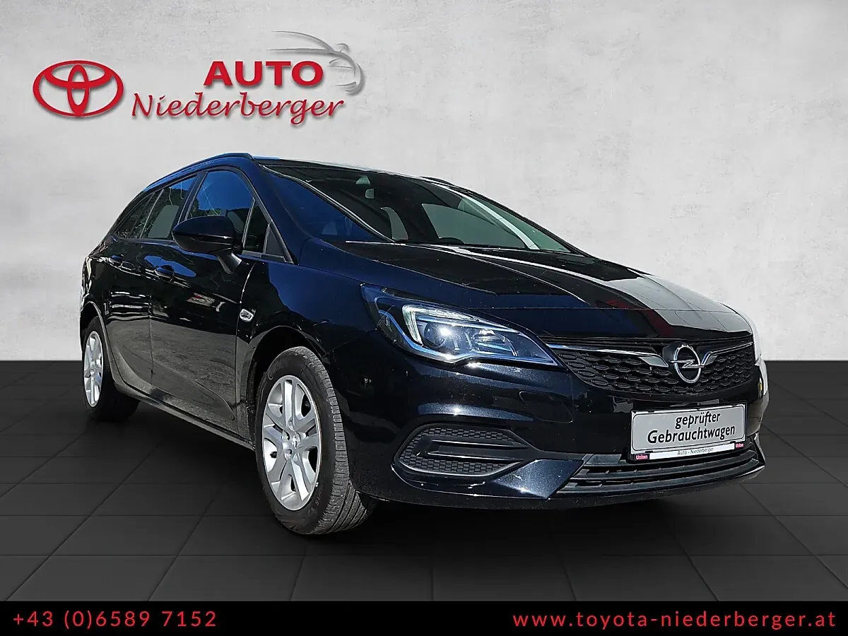 Opel Astra 2021 photo 3