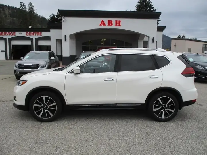 Nissan Rogue 2018 photo 3