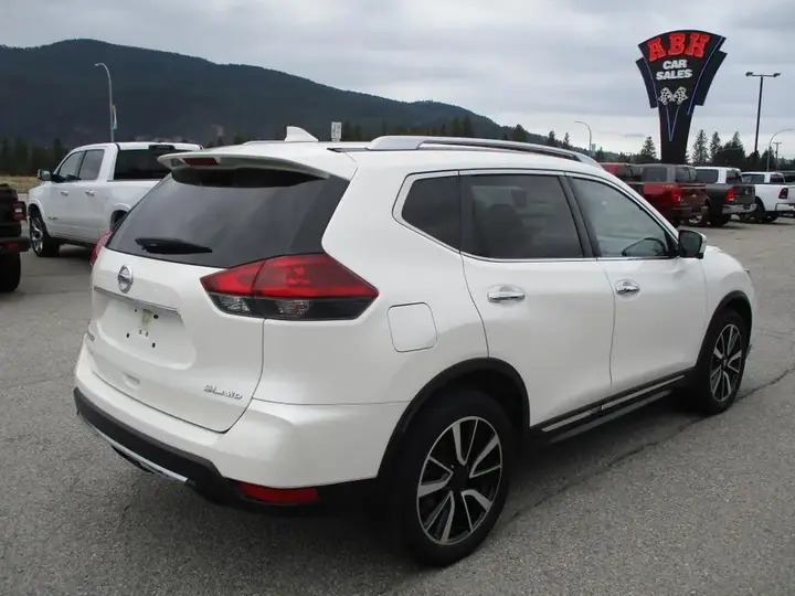 Nissan Rogue 2018 photo 5
