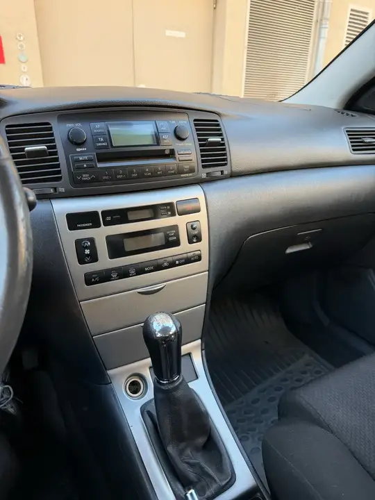 Toyota Corolla 2005 photo 2