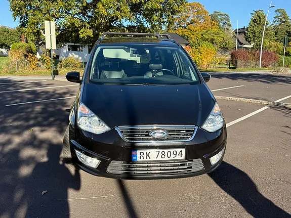 Ford Galaxy 2014 photo 2