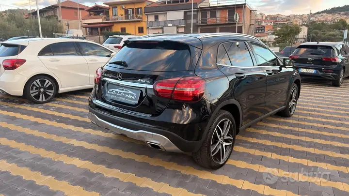 Mercedes-Benz A 200 2018 photo 3