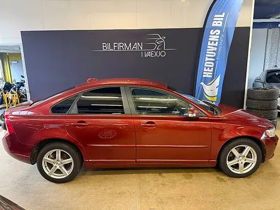 Volvo S40 2010 photo 3